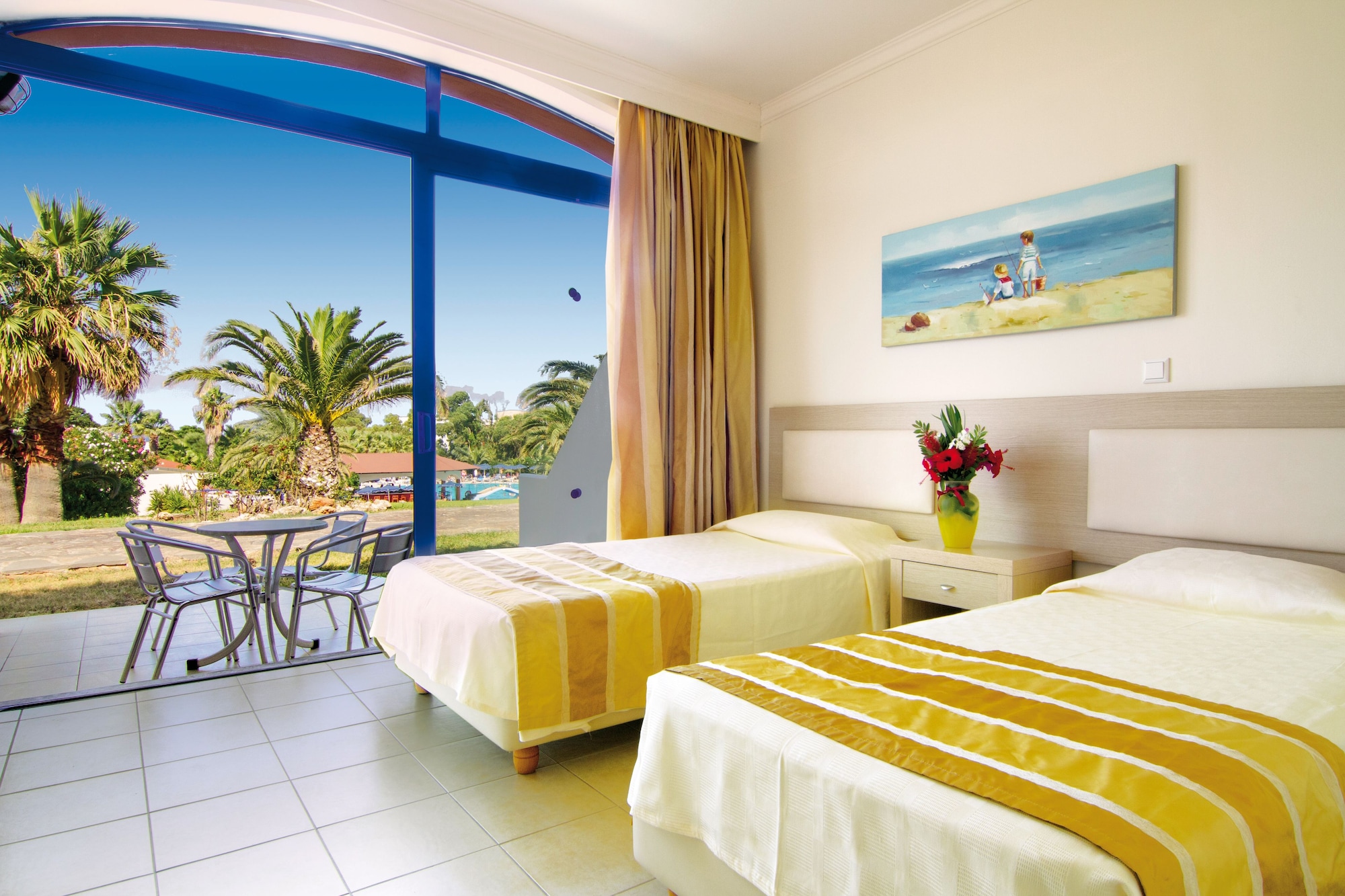 FAMILY ROOM SEA VIEW