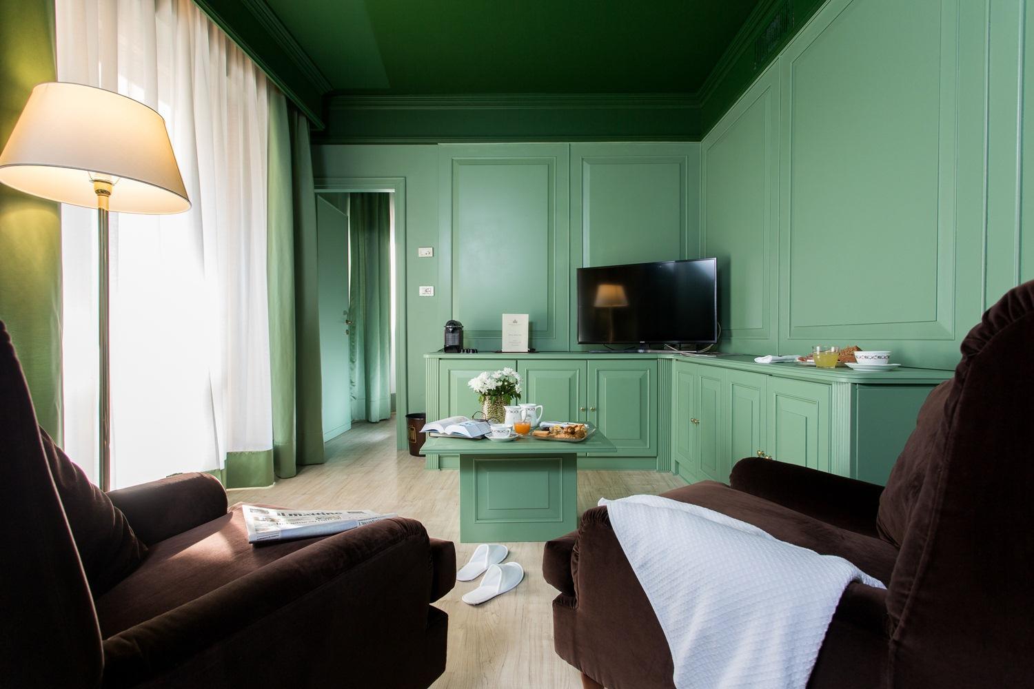جناح تنفيذي، Terme delle Nazioni 5/7