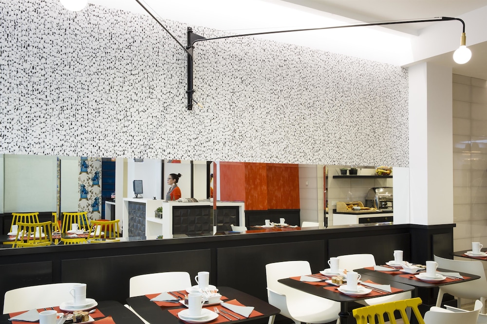 Hotel Haussmann Saint Augustin 37/44