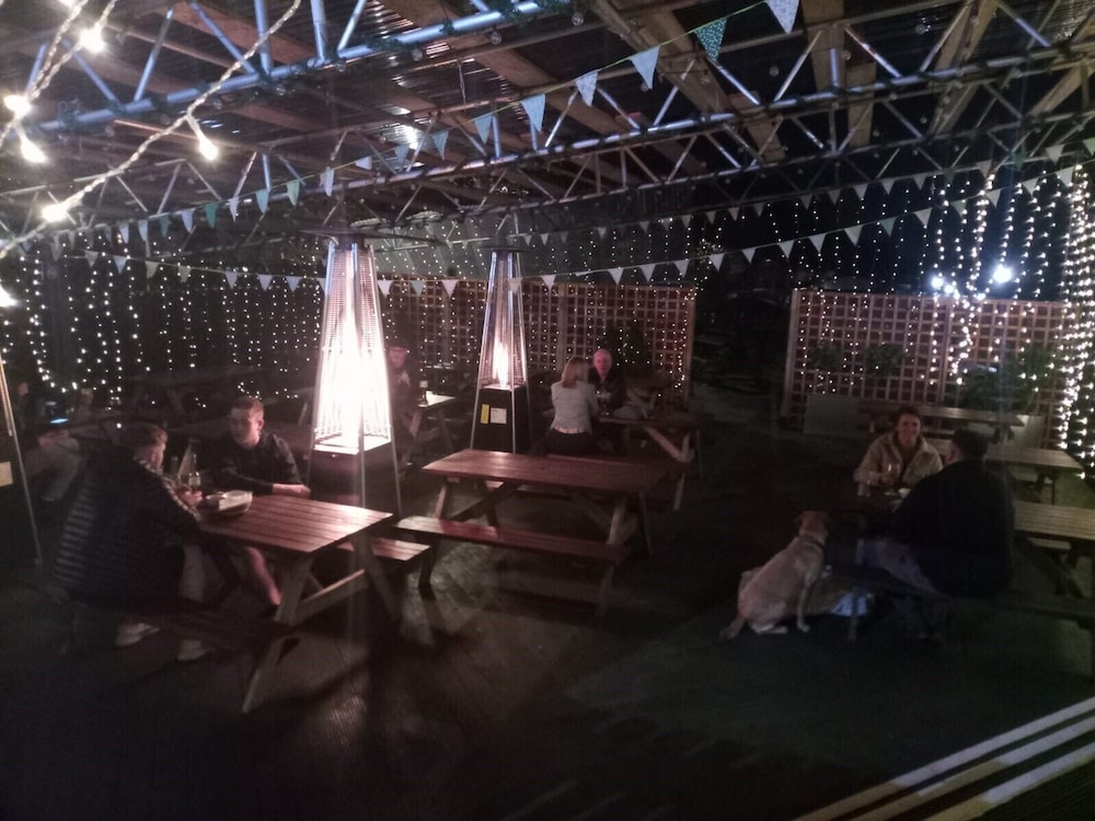 The White Swan 49/61
