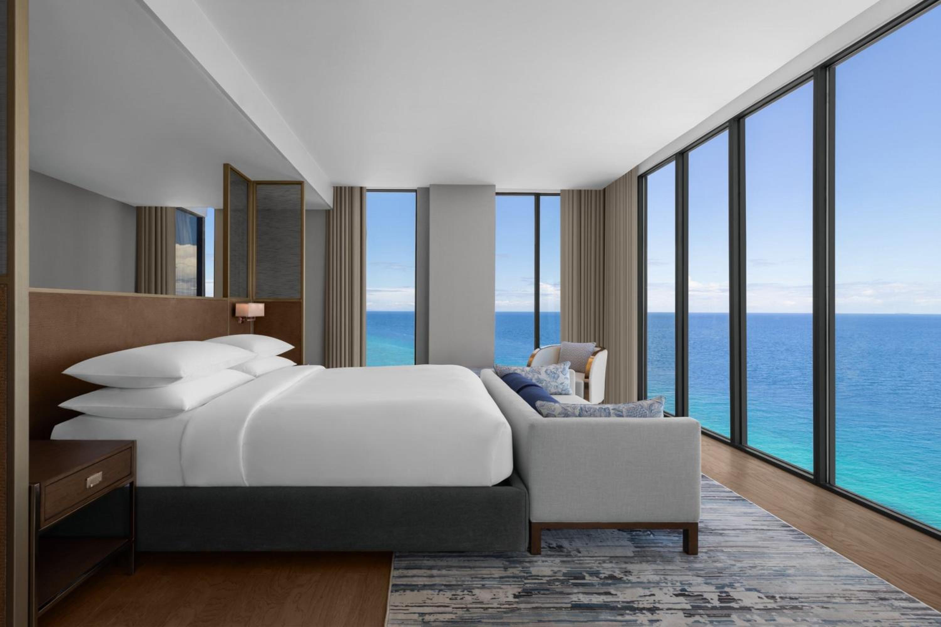 Presidential, Suite, Side Ocean View, Balcony