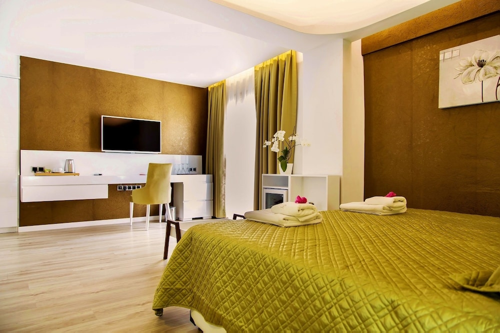 Rhapsody Hotel Kalkan - Adults Only +12 29/88