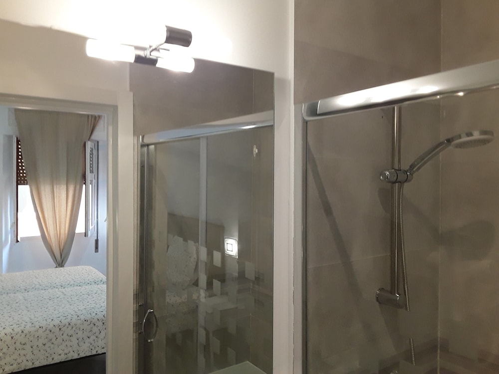 Fan Suites Duquesa 29/29