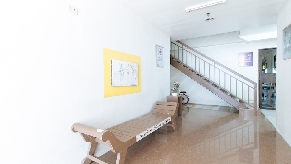 RedDoorz Kassel Residences Paranaque 10/19