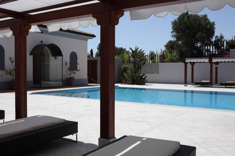 Villa Ersilia 7/50