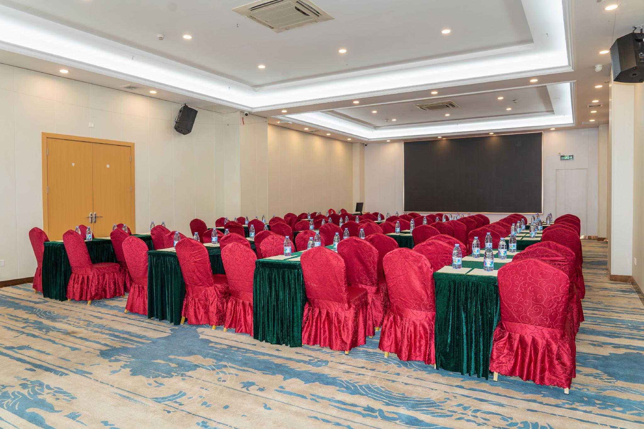 Vienna Hotel Foshan (Dali Songgang Center) 33/36