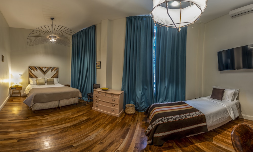 L Adresse Hotel Boutique 44/65
