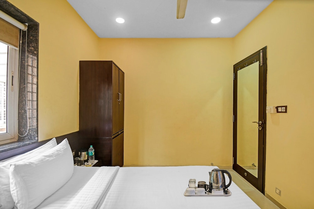 Townhouse 727 Hotel The Platinum 9/40