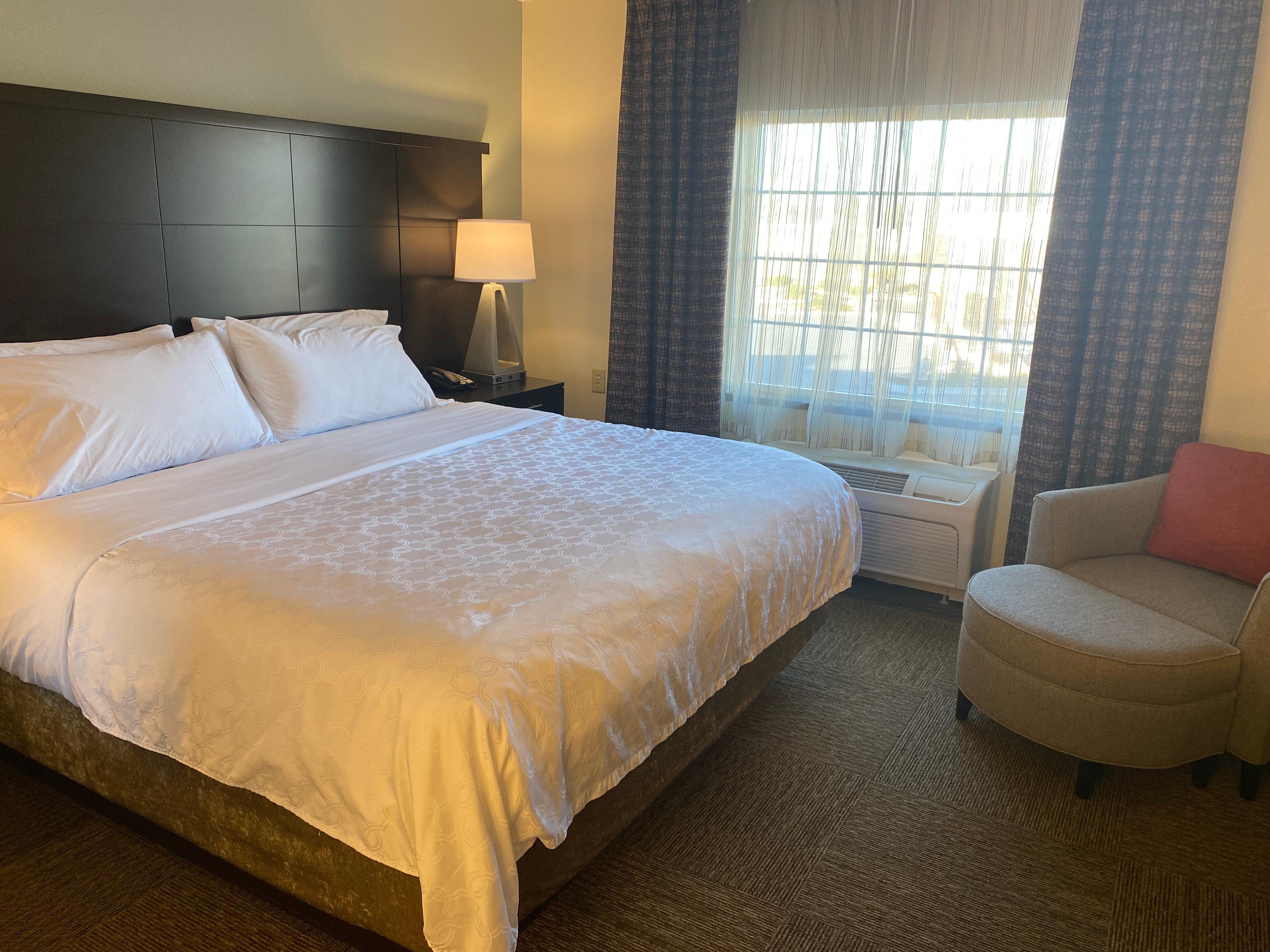 1 Bedroom, Suite, King Bed, Accessible