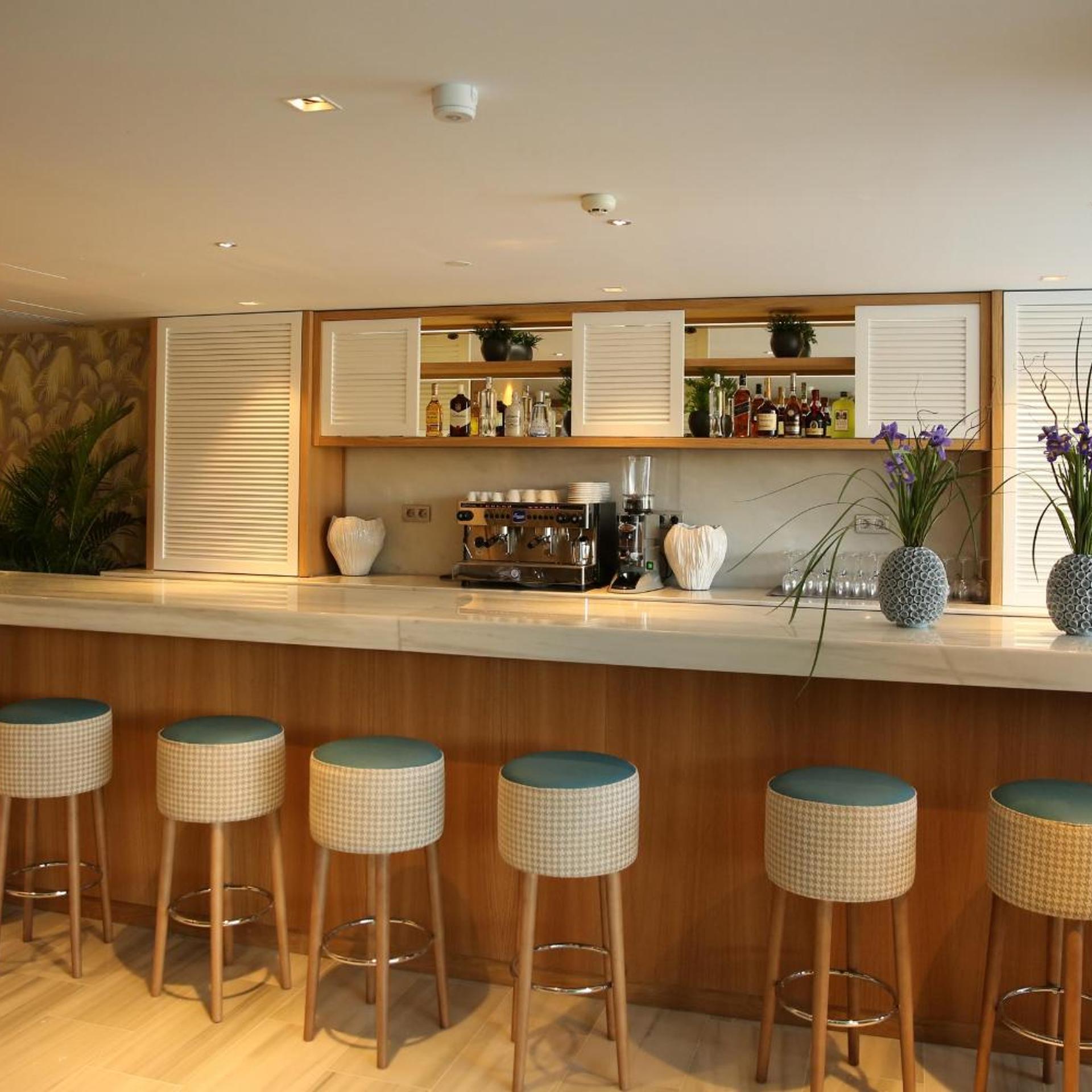 Santa Monica Suites 39/53