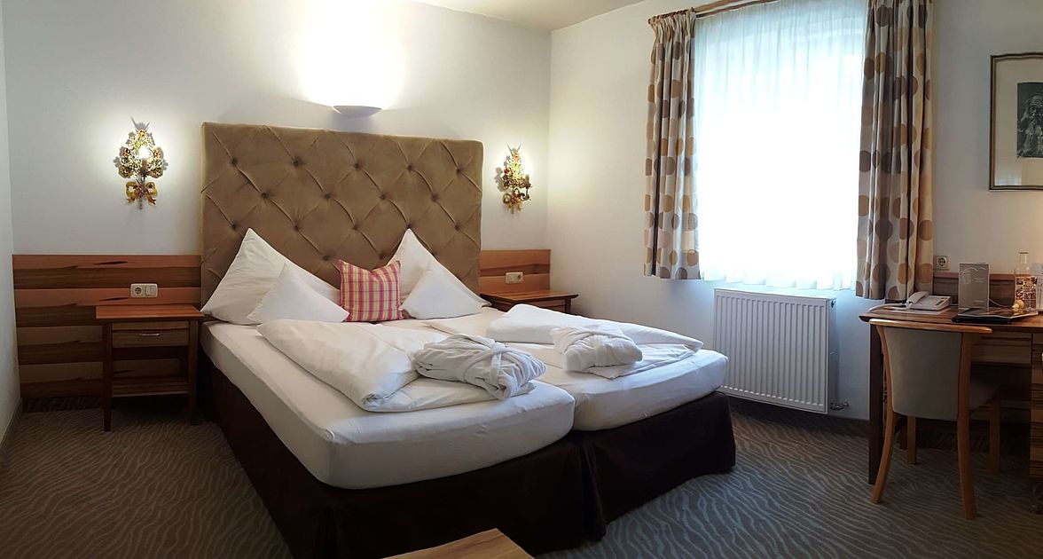 HOTEL NEUHAUS 6/32
