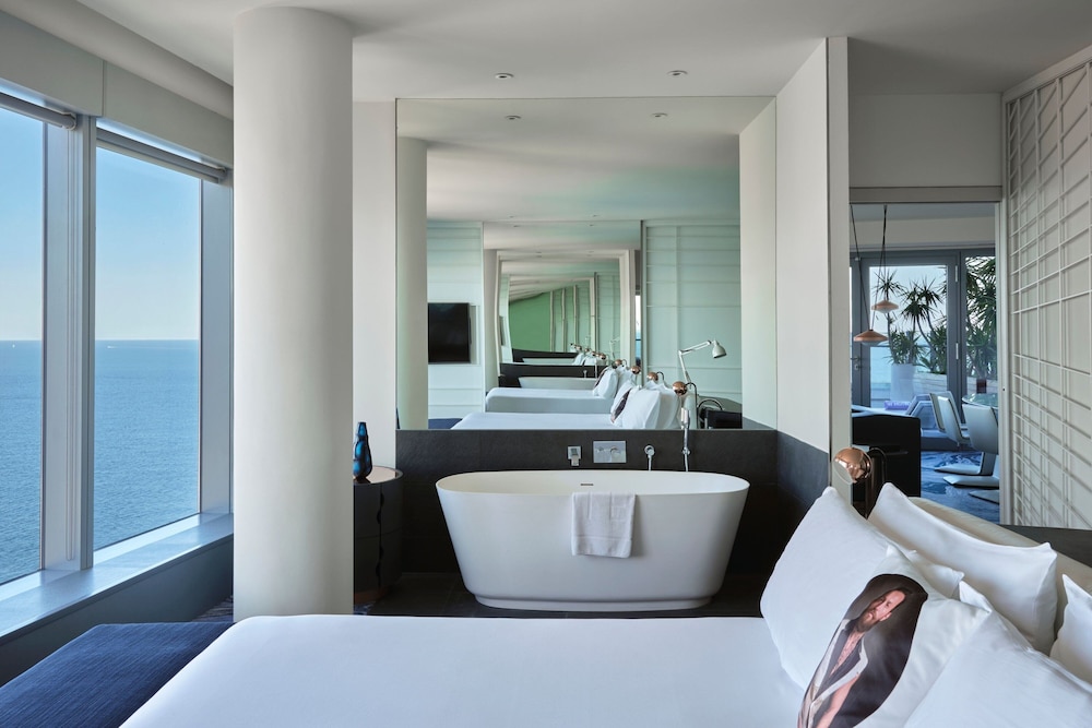 On the Sea, Suite, King Bed, Terrace, Accessible