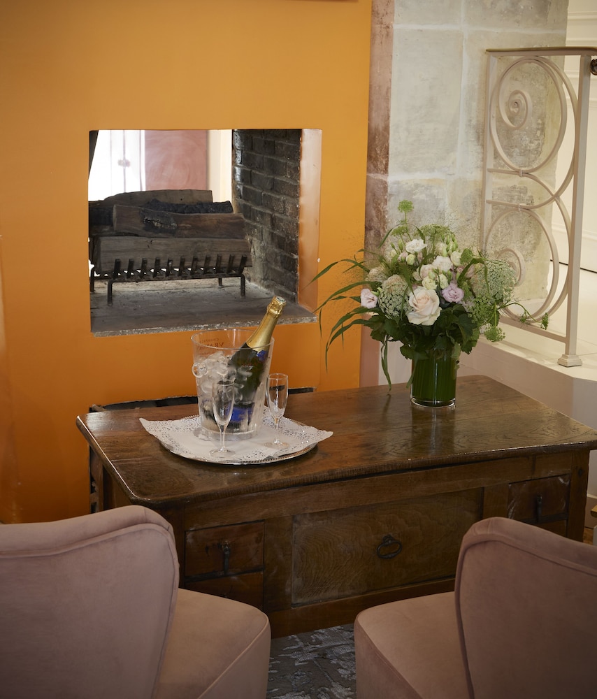 Hotel Le Clos Medicis 35/43