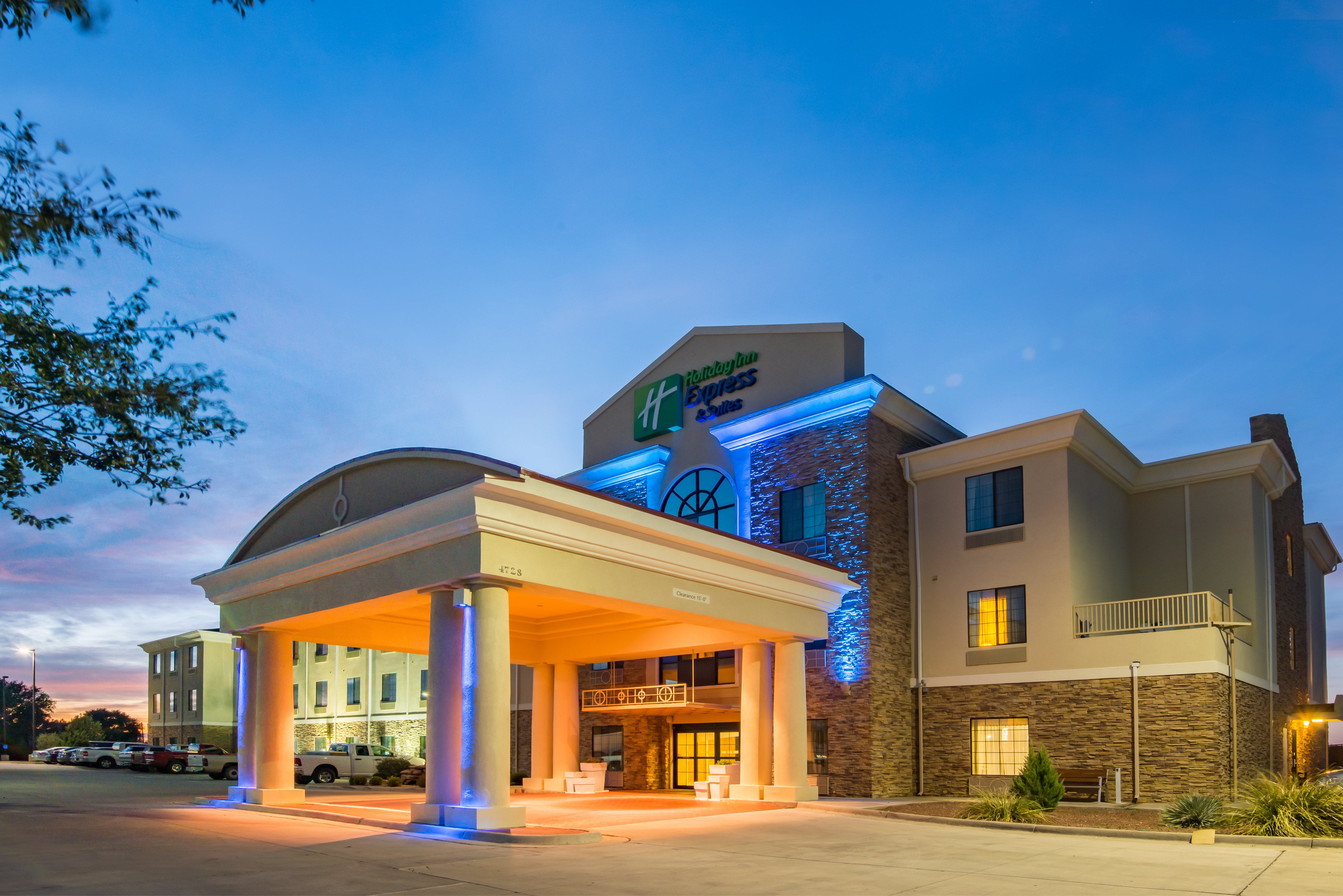 Holiday Inn Express Hotel Suites Clovis 4/49