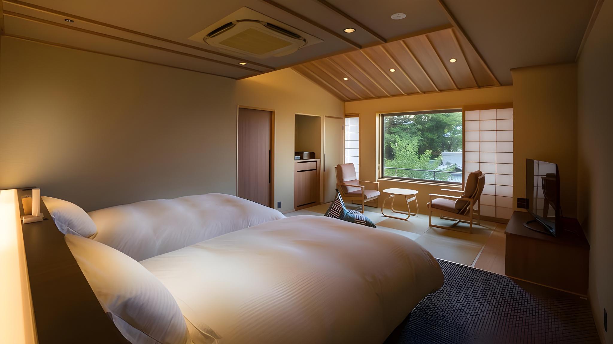 Japanese Western, Outdoor Bath