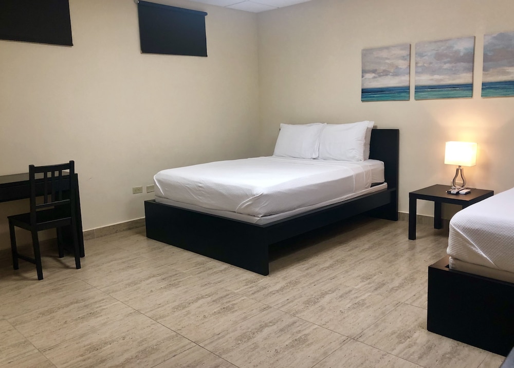 Hotel Villa del Sol 7/30