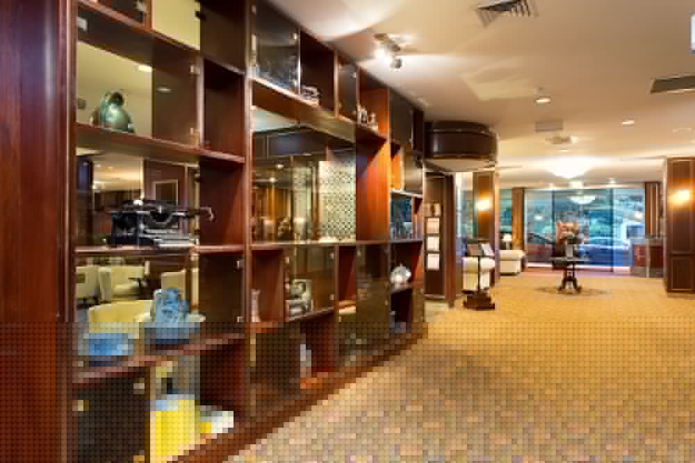 Royal on the Park Hotel and Suites 27/57