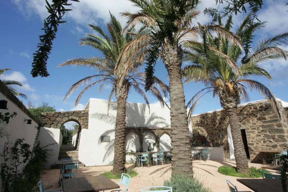 Zubebi Resort 37/50