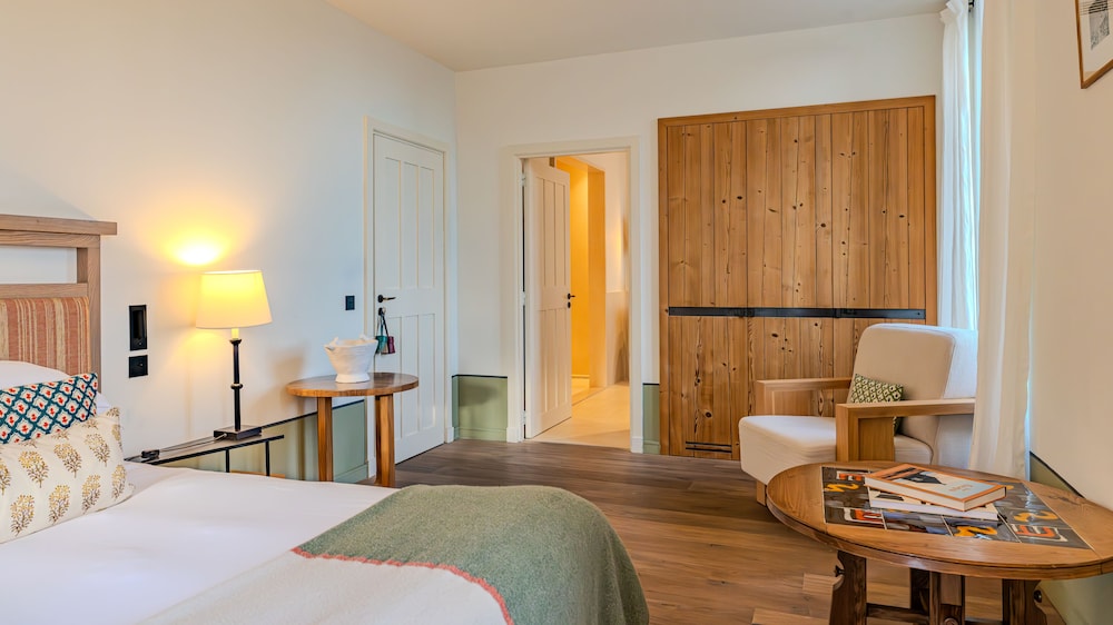 Hotel Crillon le Brave 5/50