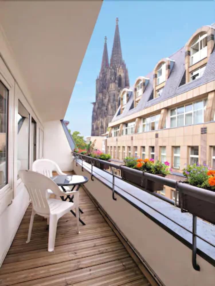 Callas Hotel Am Dom 41/45