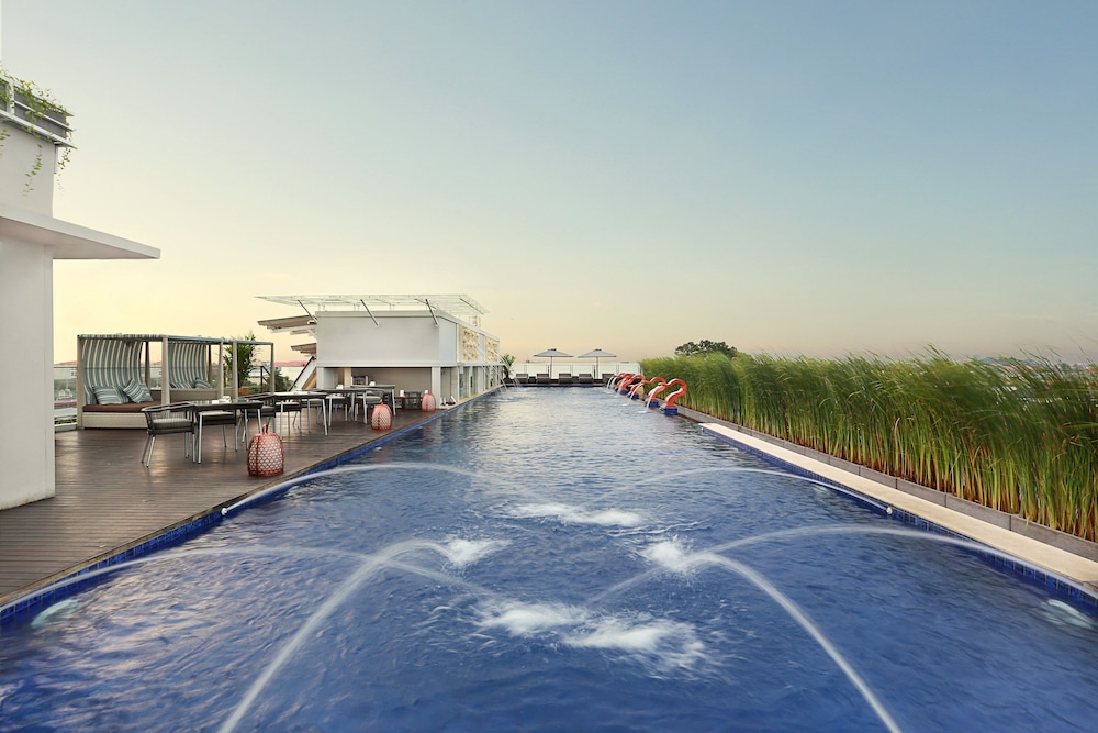 Mega Boutique Hotel And Spa 52/64