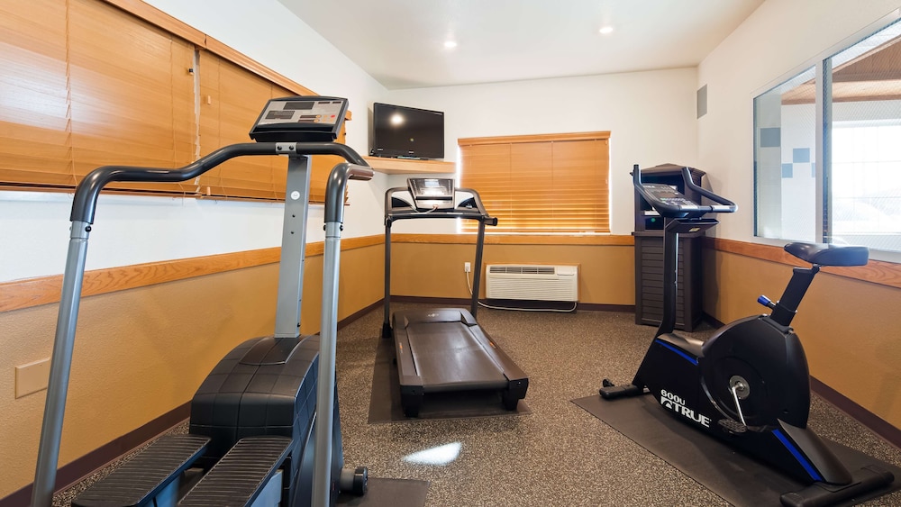 Best Western Firestone Inn & Suites 18/34
