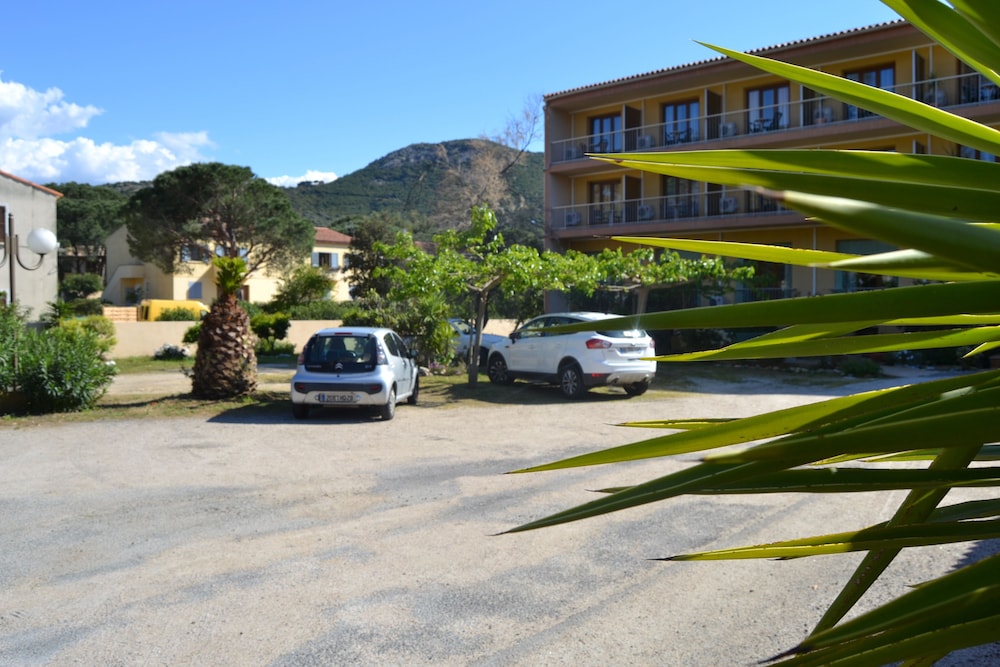 Hotel Cyrnea 14/39