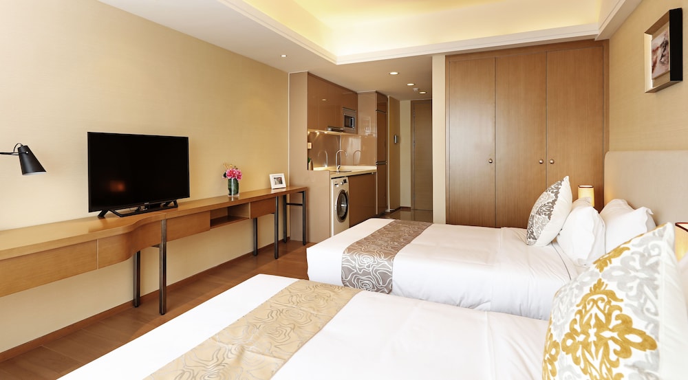 Yuwa Serviced Aparthotel 8/50