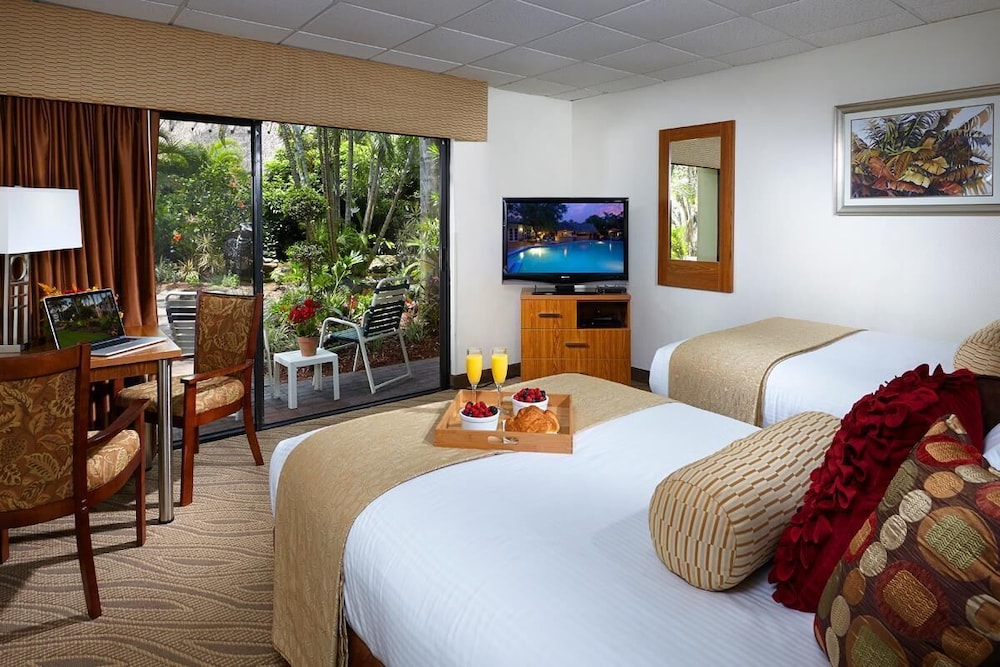 Best Western Naples Inn & Suites 15/36