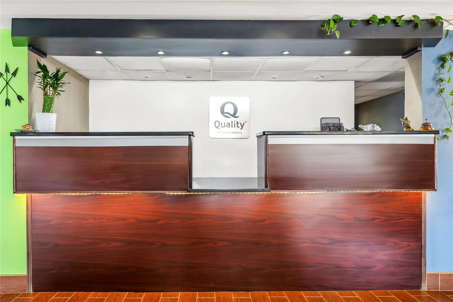 Quality Inn & Suites near Robins Air Force Base 6/21