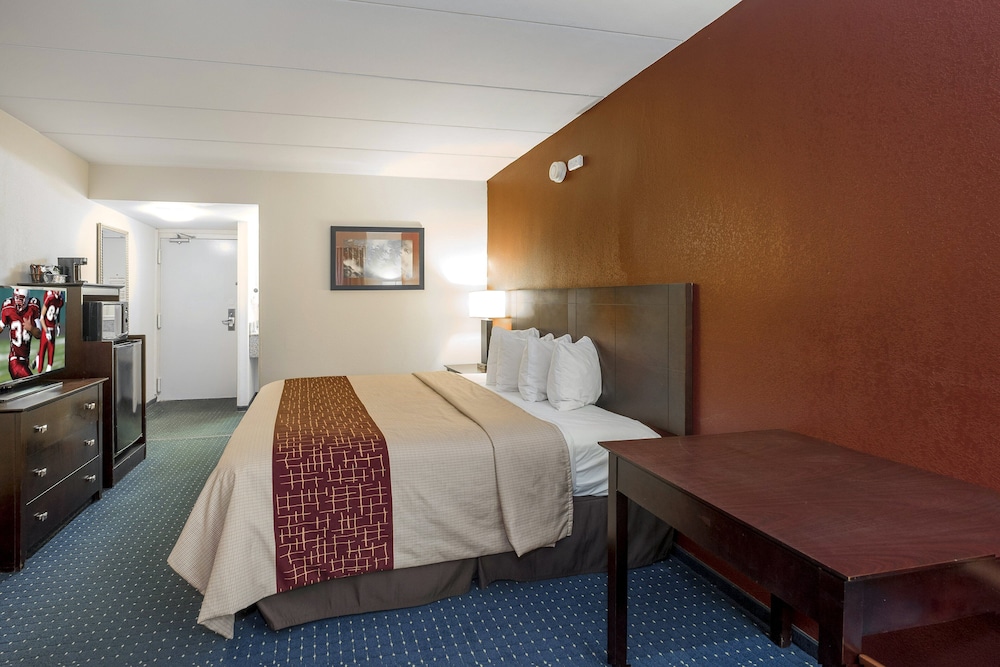 Red Roof Inn Annapolis 7/17
