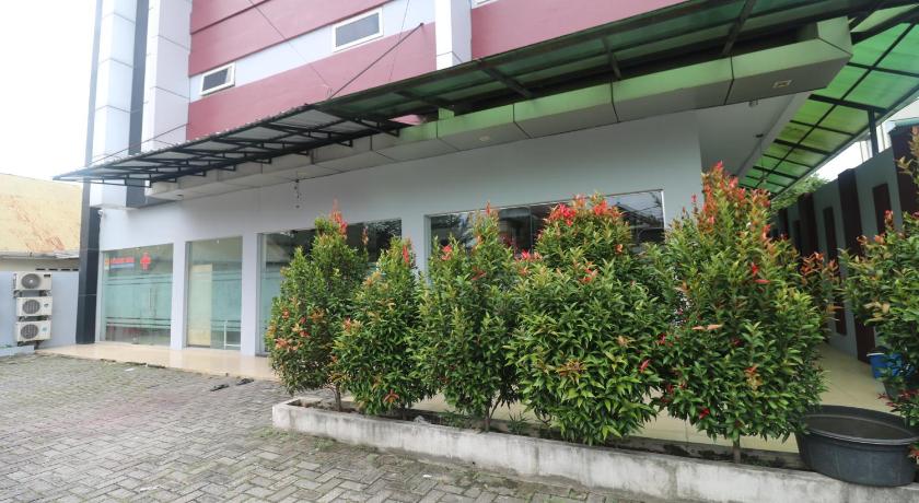 Reddoorz @ Jalan Krakatau Medan 7/60