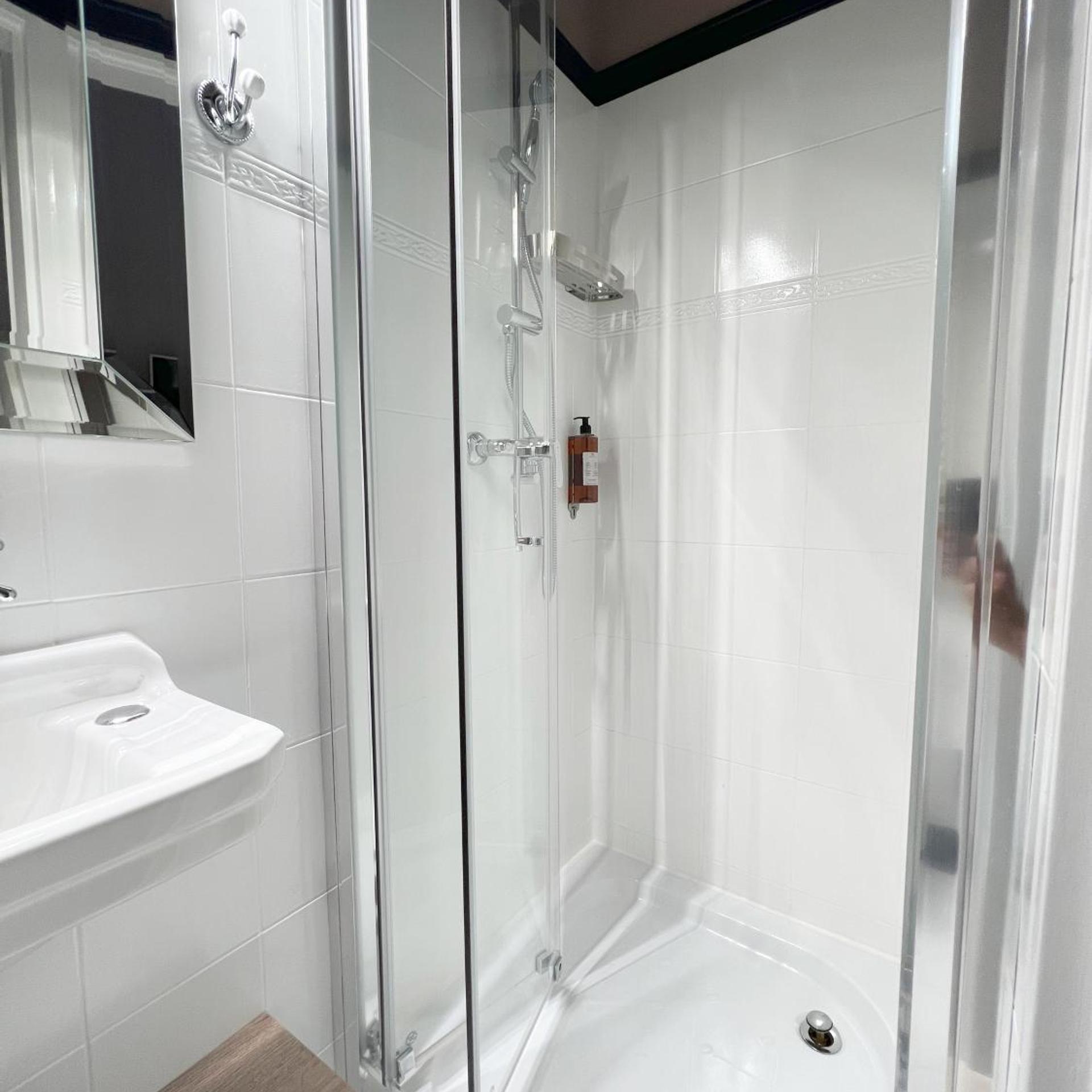 غرفة مفردة، Hotel Pollera 6/7