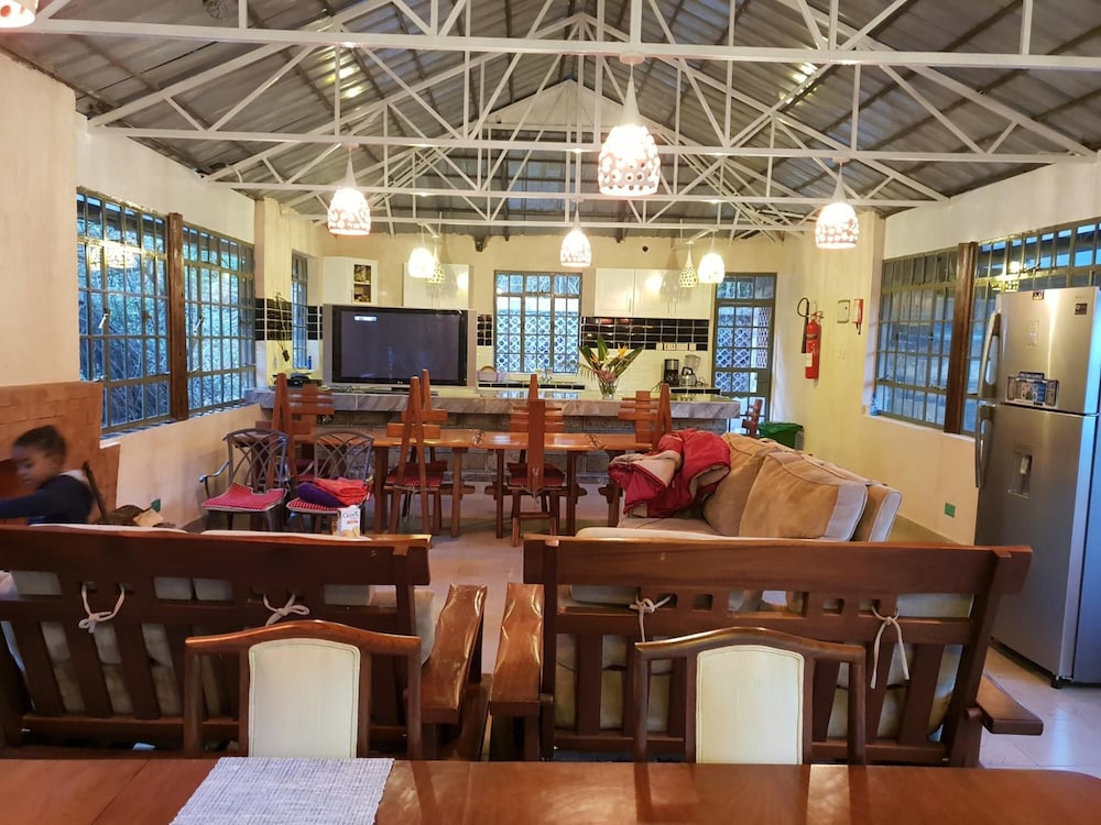 Spurwing Guest House 36/50