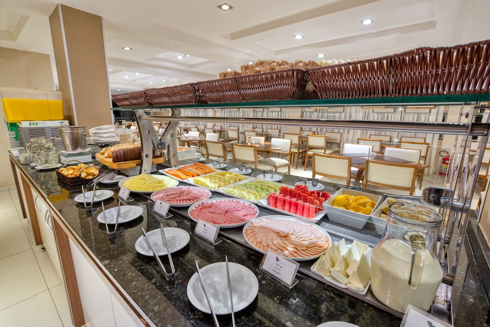 Viale Tower Hotel 30/53