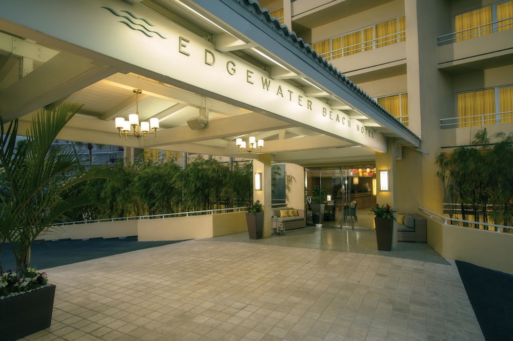 Edgewater Beach Hotel 6/64