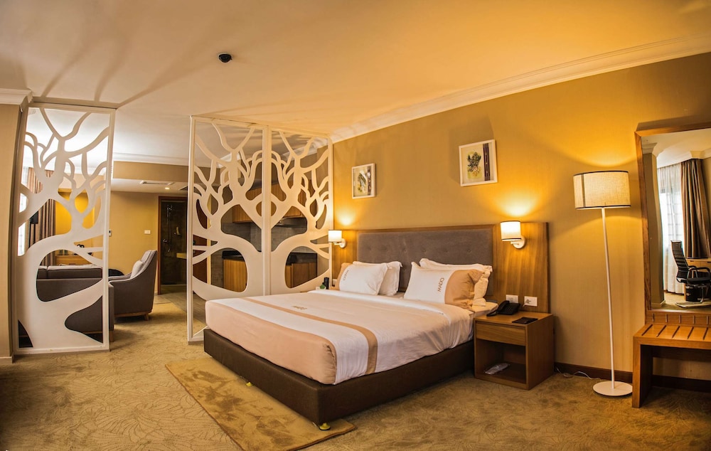 Mado Hotel 14/66