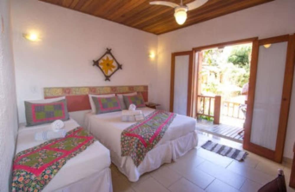 Praia Do Portinho Hotel 47/77