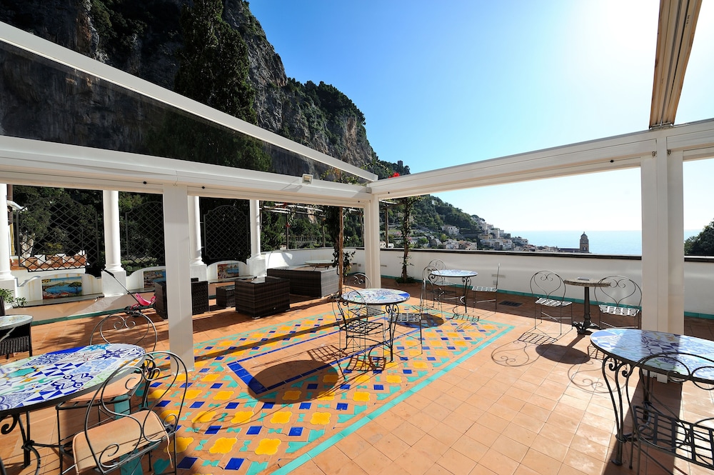 Hotel Villa Annalara 68/77