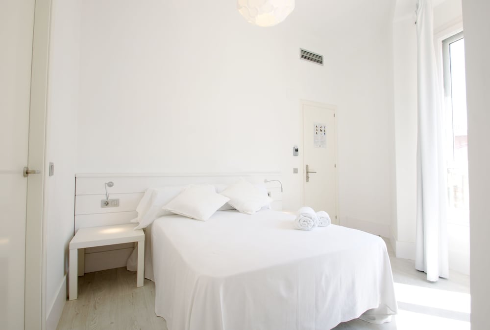 Dingdong Express Hostel 22/33