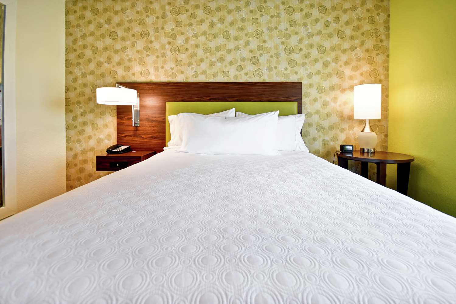 Home2 Suites By Hilton Smyrna Nashville 7/24