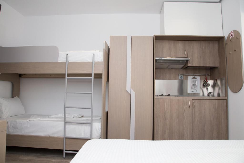 Amalia Rooms Sea View 50/50