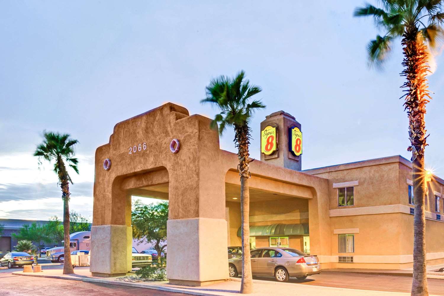 Super 8 by Wyndham Casa Grande 1/16