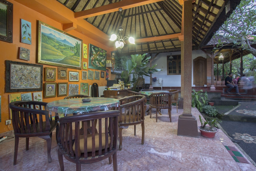 Yuliati House 31/50