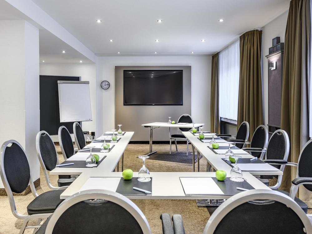 Mercure Hotel Dortmund Centrum 70/77
