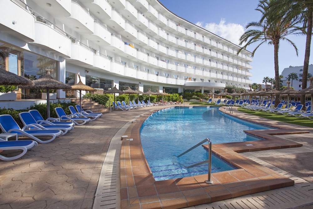 Grupotel Maritimo in PUERTO DE ALCUDIA
