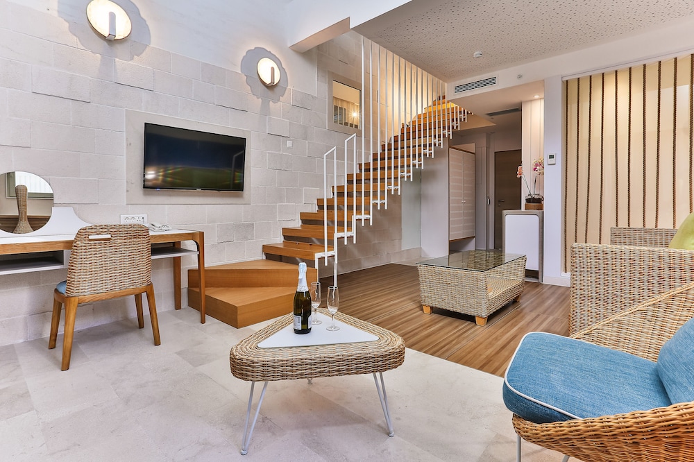 Carine Hotel Park 39/61