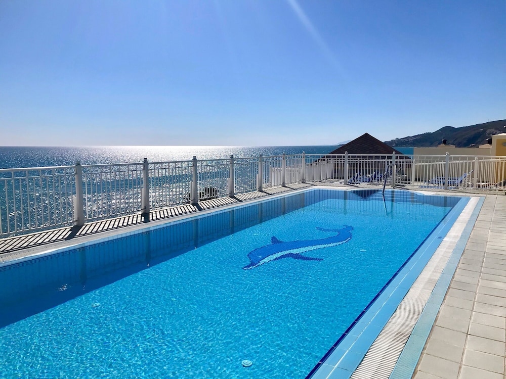 Hotel Perla Marina 24/50