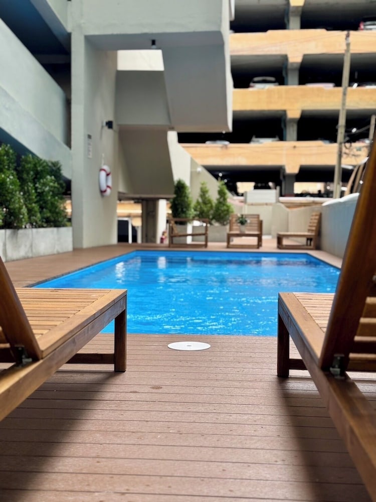Thomson Hotel Huamark 26/50