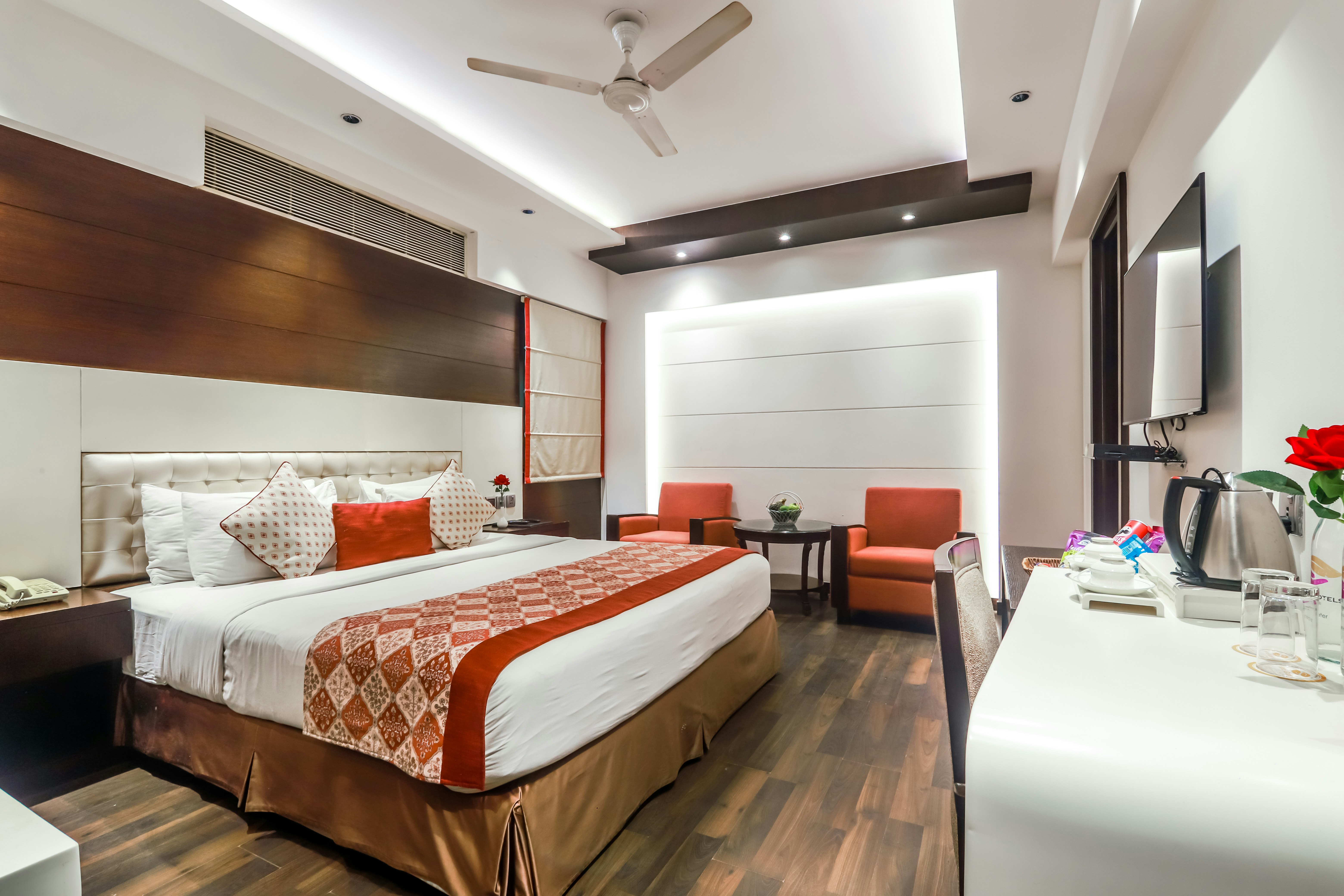 Grand Godwin Hotel 8/40